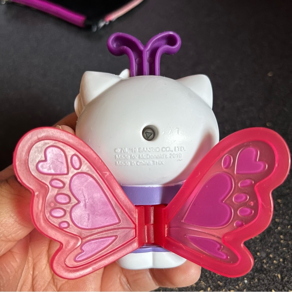 Hello Kitty Bundle - Picture 5 of 9